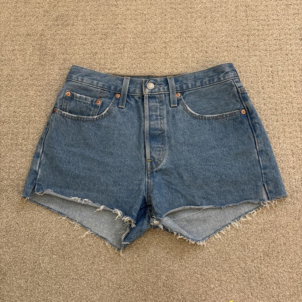Levi's 501 Original Shorts Women 27 Blue Distressed Premium Cut Off Denim 2.5”